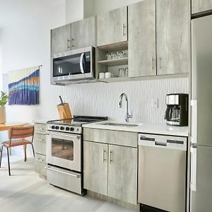 Queen Studio Apartment